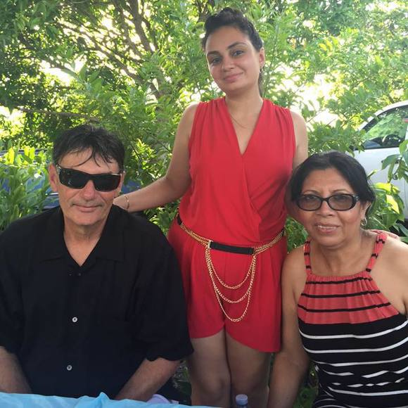 Meet your Posher, Bernadette y - Picture 1 of 1